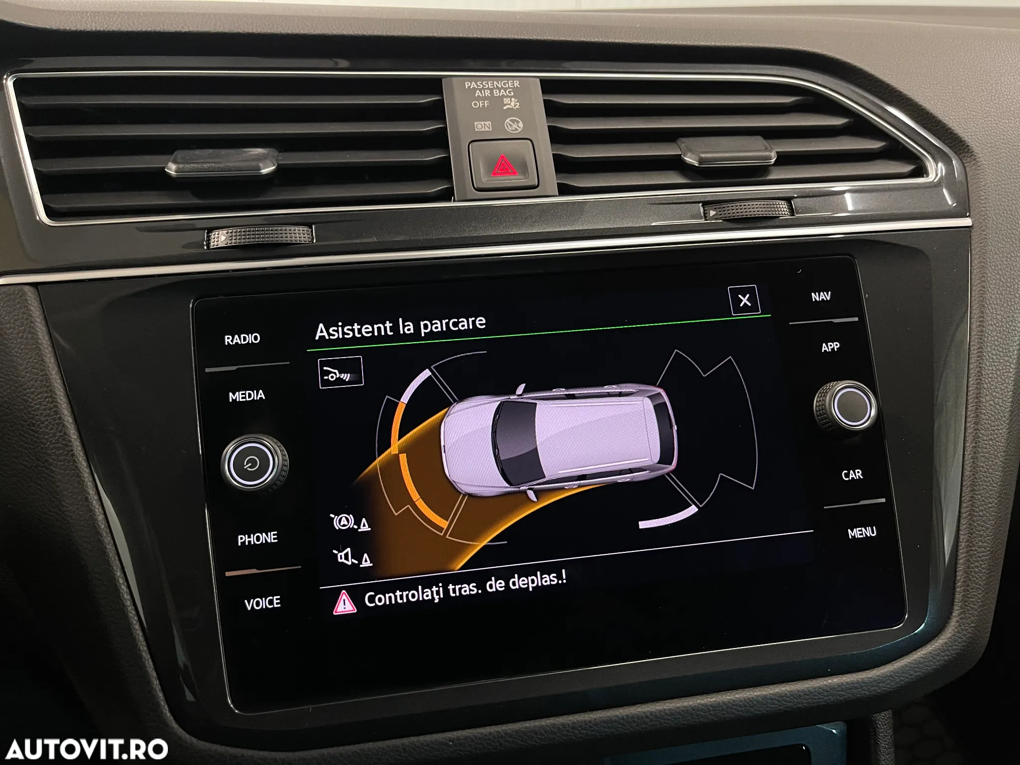 Volkswagen Tiguan 2.0 TDI SCR DSG 4Motion Elegance - 14