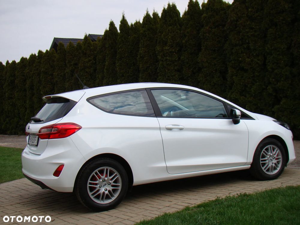 Ford Fiesta 1.1 S&S TREND - 10