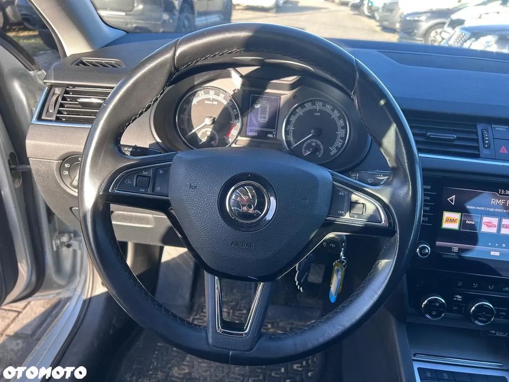 Skoda Octavia 2.0 TDI Style - 10