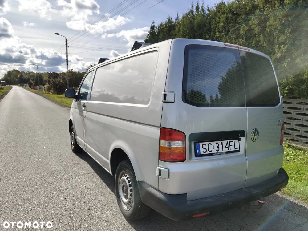 Volkswagen Transporter - 5