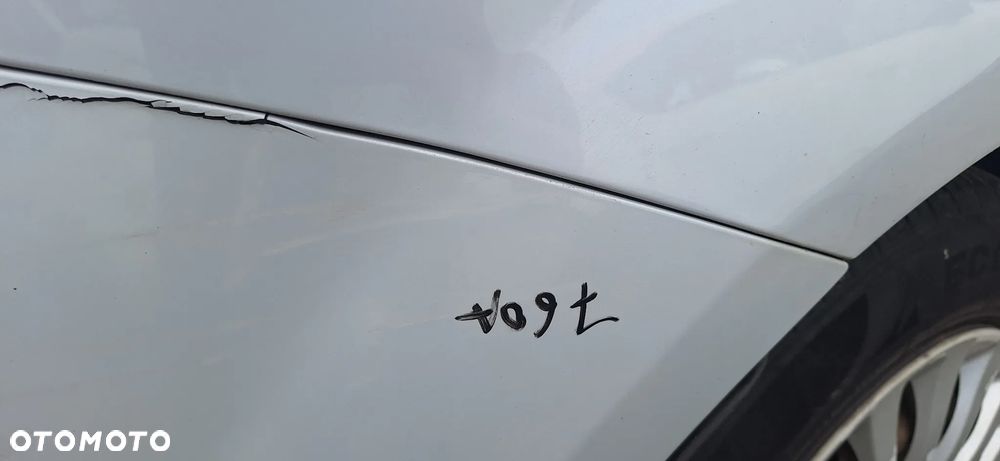 Fiat Grande Punto Evo Zderzak Tył Tylny Kod Lakieru 760A - 26
