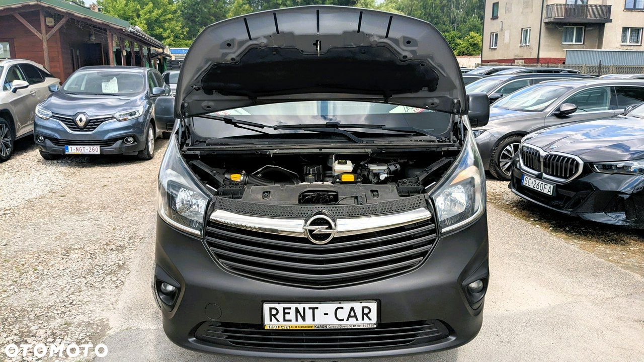 Opel Vivaro - 32