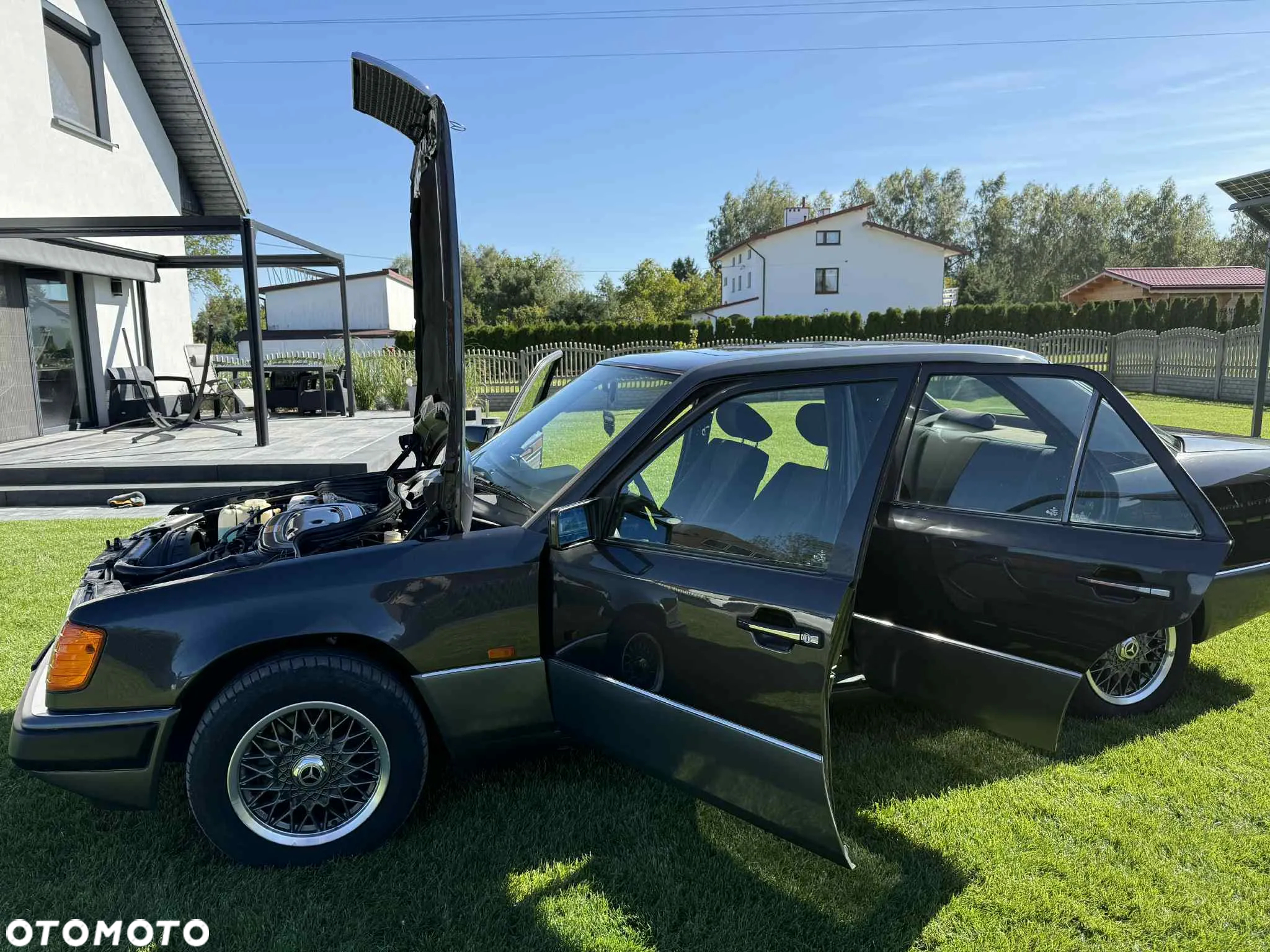 Mercedes-Benz W124 (1984-1993) - 10