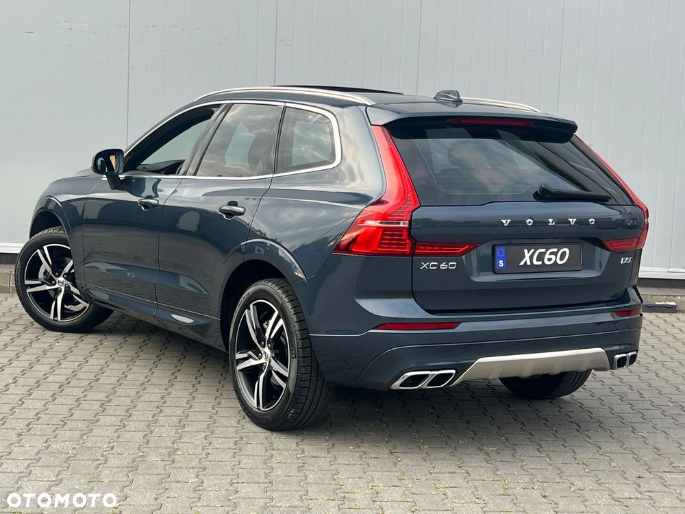Volvo XC 60 D5 AWD Momentum - 13