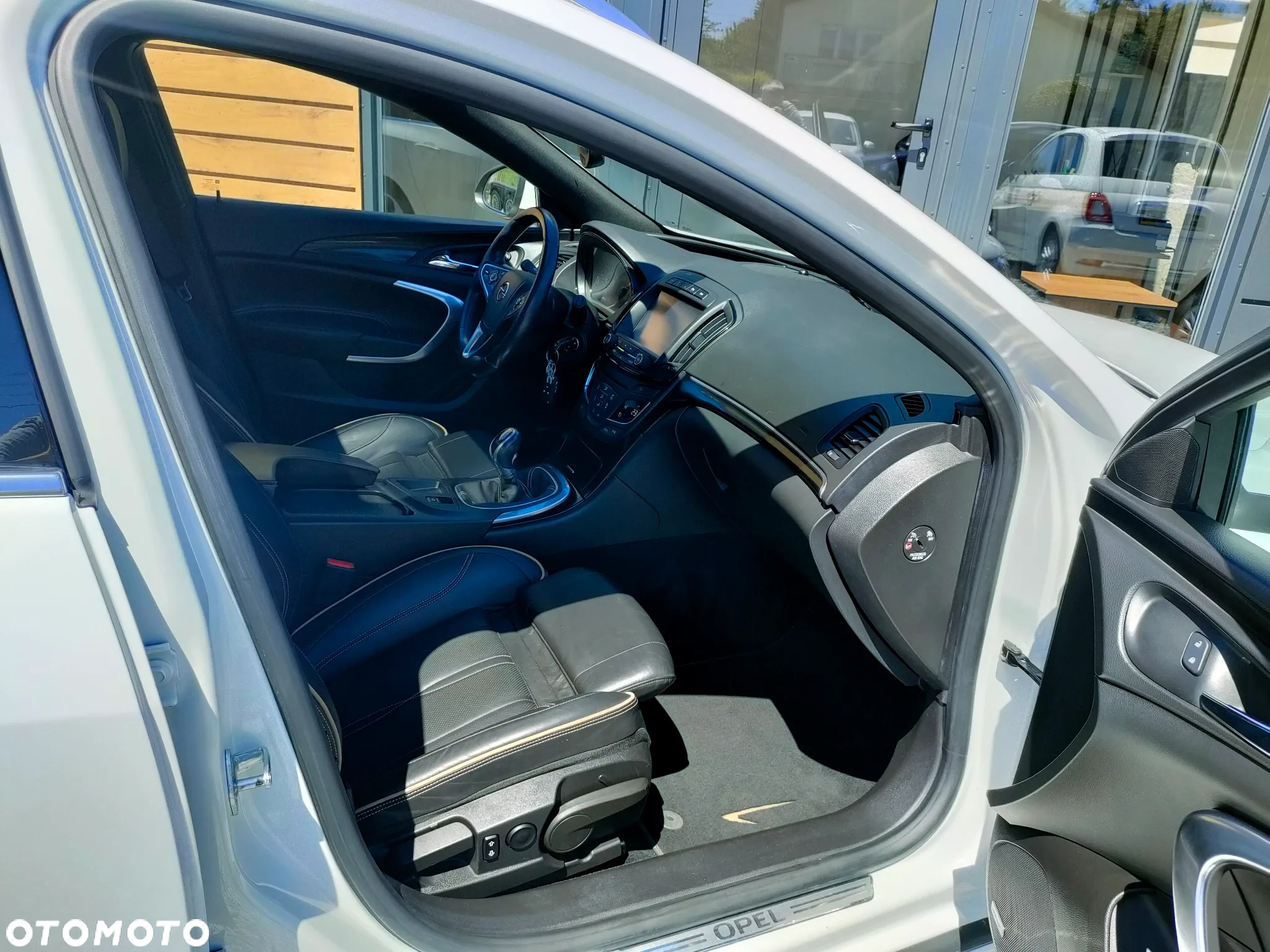 Opel Insignia 2.0 CDTI Exclusive S&S - 28