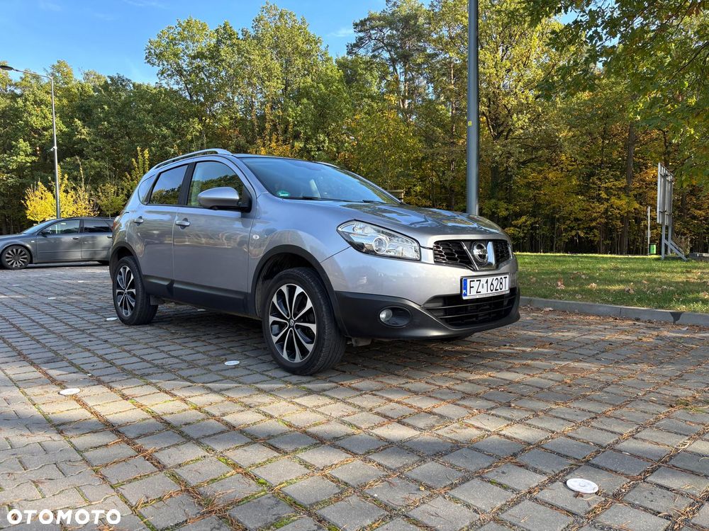 Nissan Qashqai 2.0 Tekna CVT - 2