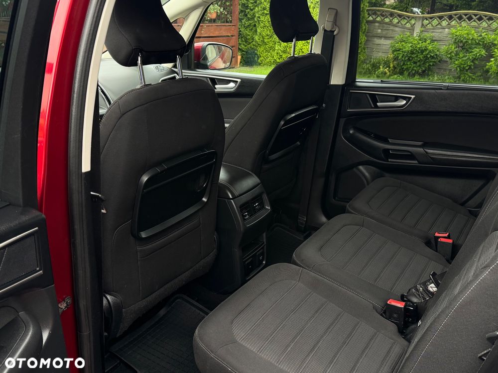 Ford Galaxy - 12