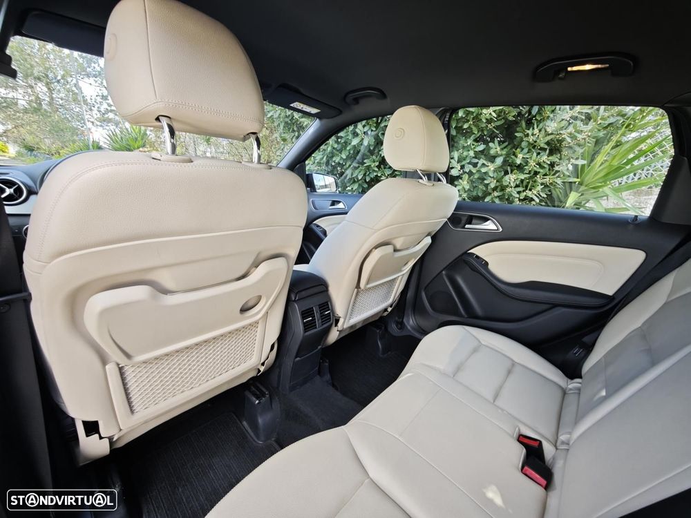 Mercedes-Benz B 180 CDI Style - 8