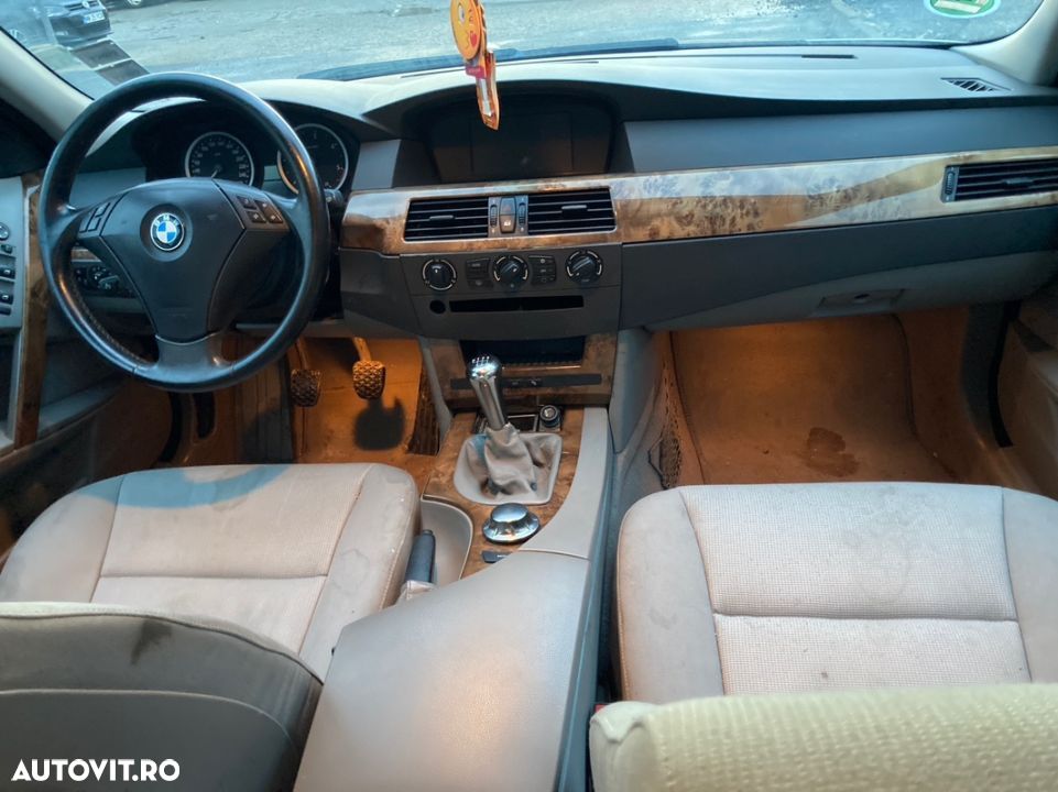Dezmembrez BMW E60 Seria 5 2.5 D M57N 2005 - 4