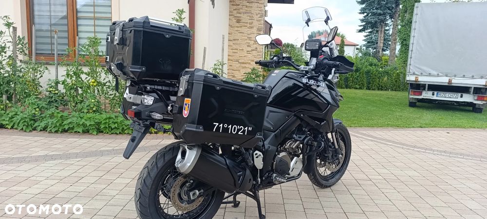Suzuki V-STROM - 7