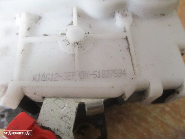 Fecho 51827594 FIAT 500 2010 1.2I 70CV 3P BRANCO FD 4 PINOS FIAT 500 2 FASE 1 2009 1.3JTD 75CV 3P BRANCO FD 4 PINOS - 2