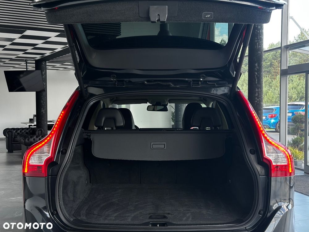 Volvo XC 60 - 19