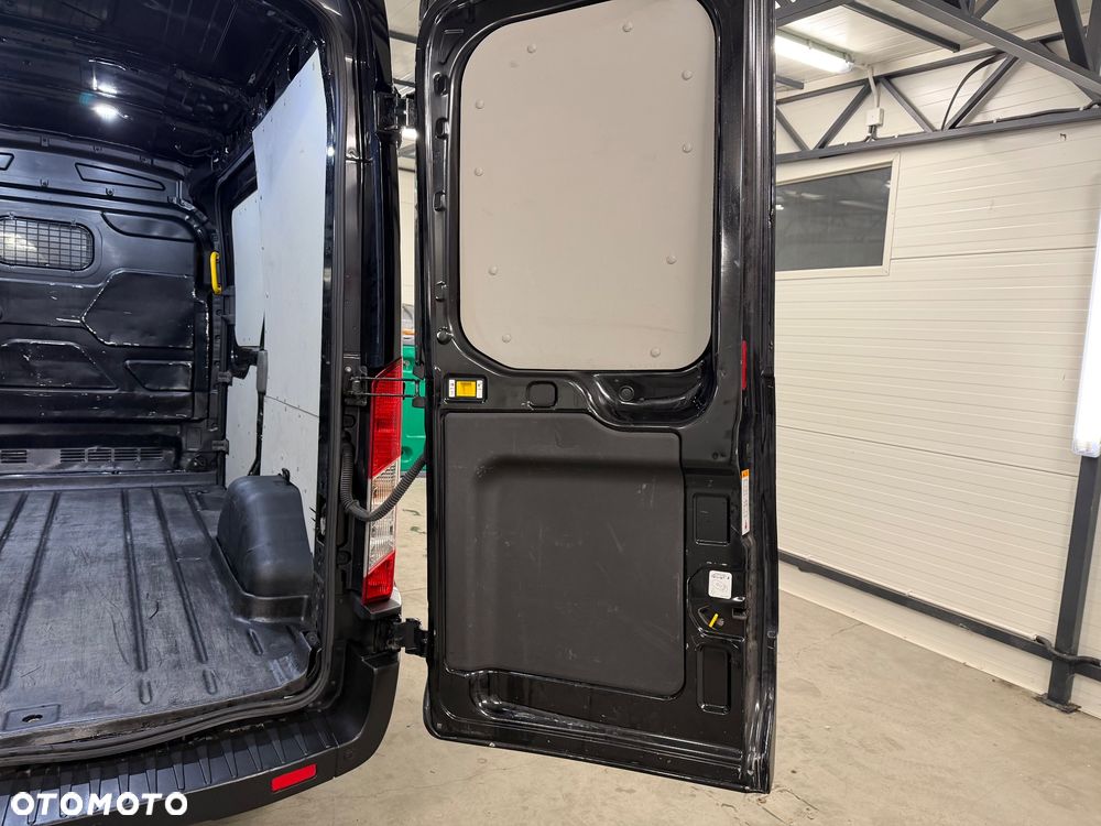 Ford Transit - 14