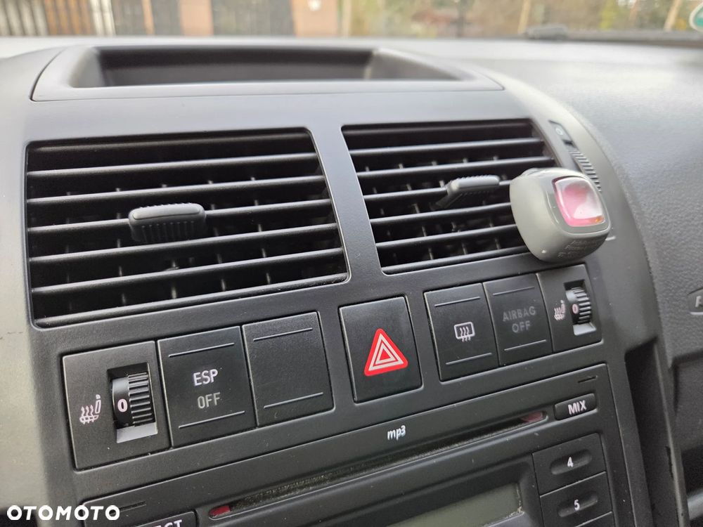 Volkswagen Polo - 14