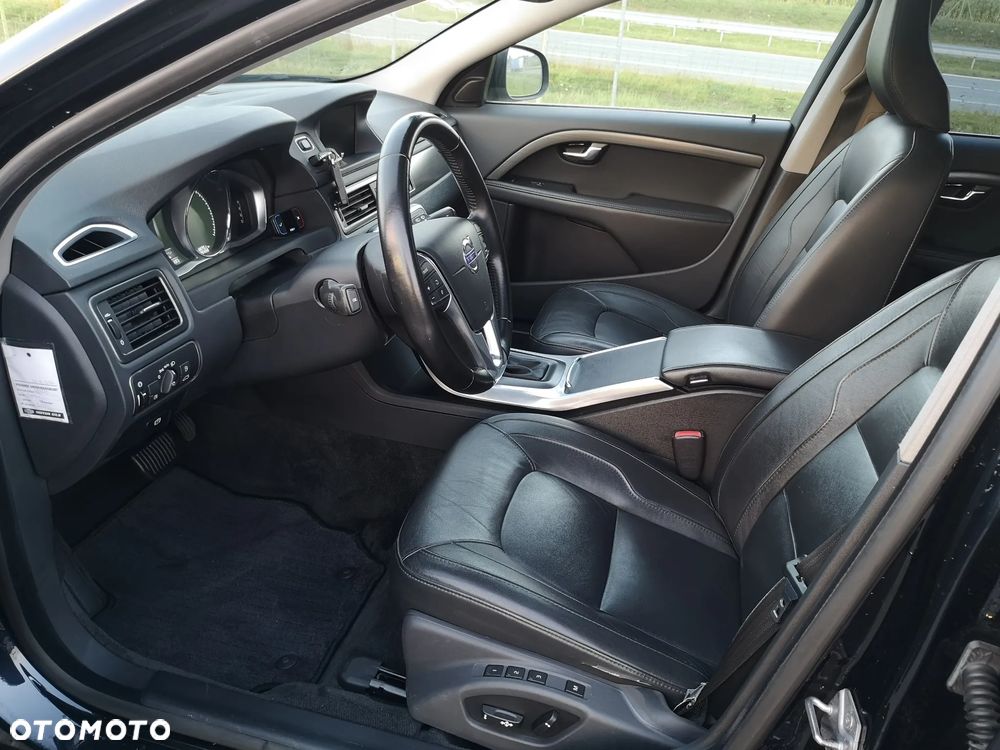 Volvo V70 D3 Geartronic Summum - 9