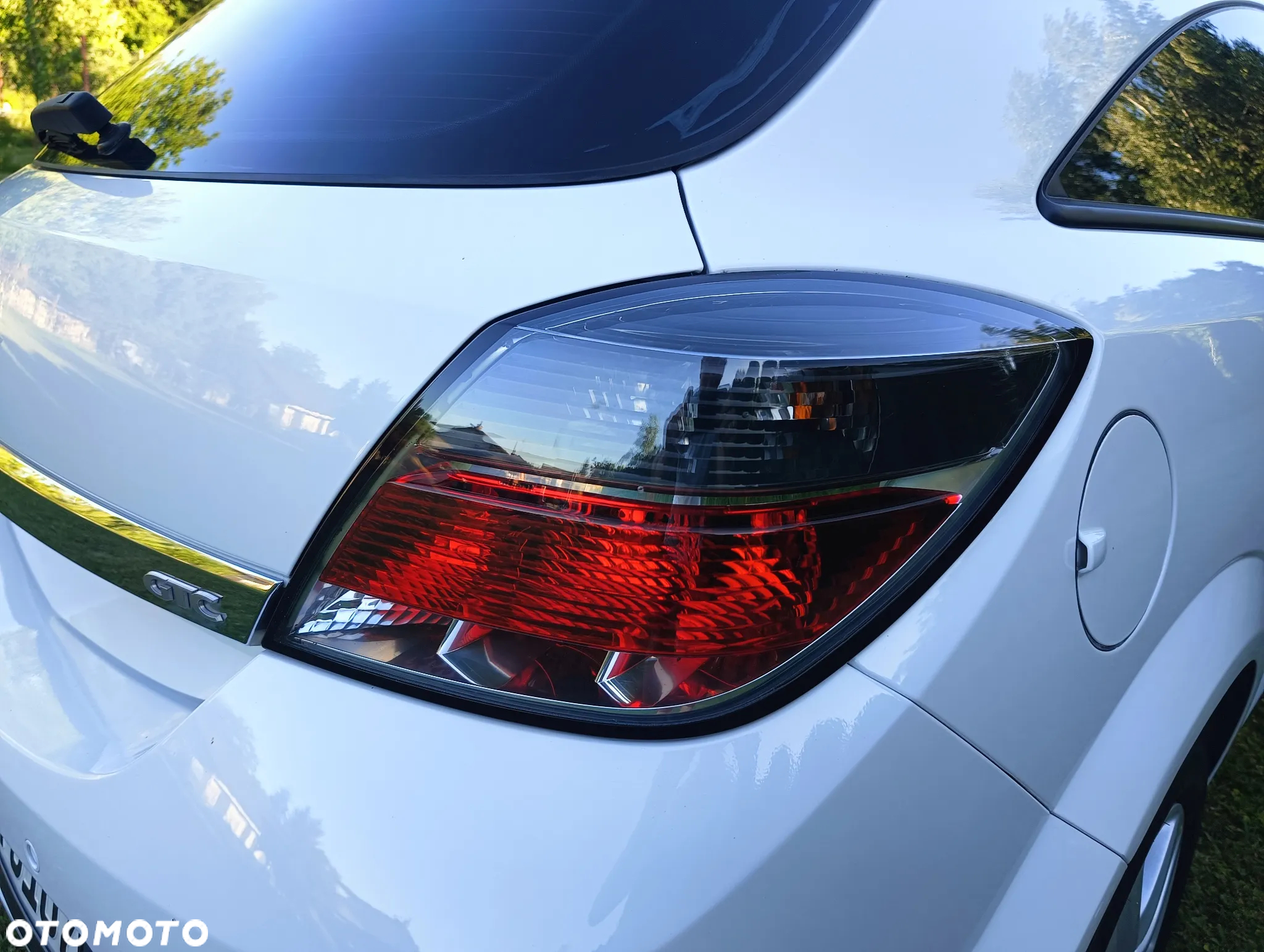 Opel Astra GTC 1.6 Easytronic Edition - 11