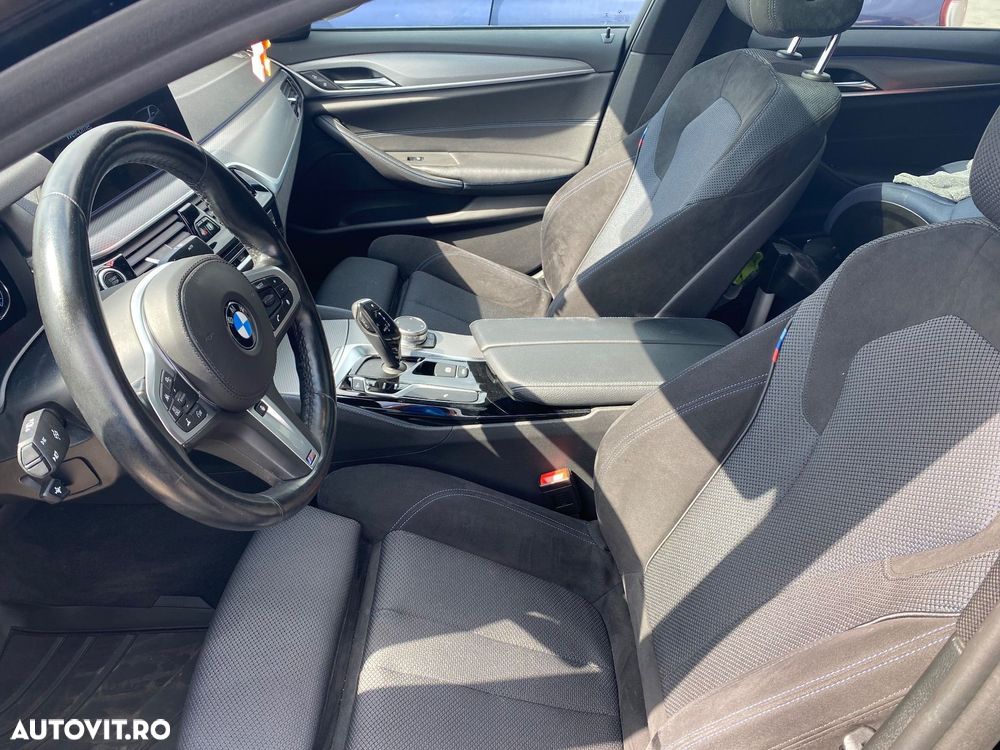 BMW Seria 5 530i xDrive Aut. M Sport Edition - 8