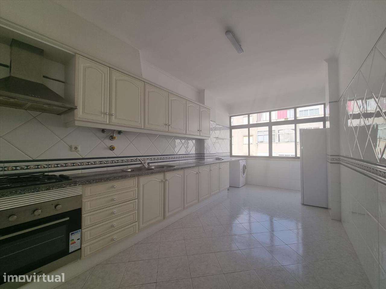 Apartamento T3 em Santarém | 256m² | Localização Privilegiada - Grande imagem: 2/22