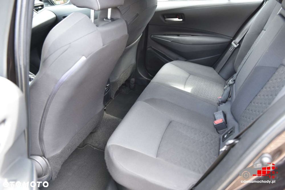 Toyota Corolla - 18