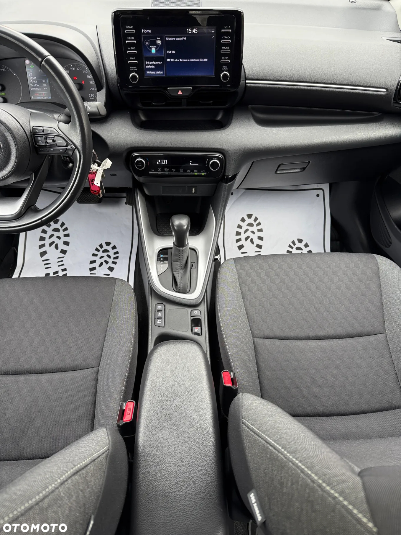 Toyota Yaris Hybrid 1.5 Comfort - 4