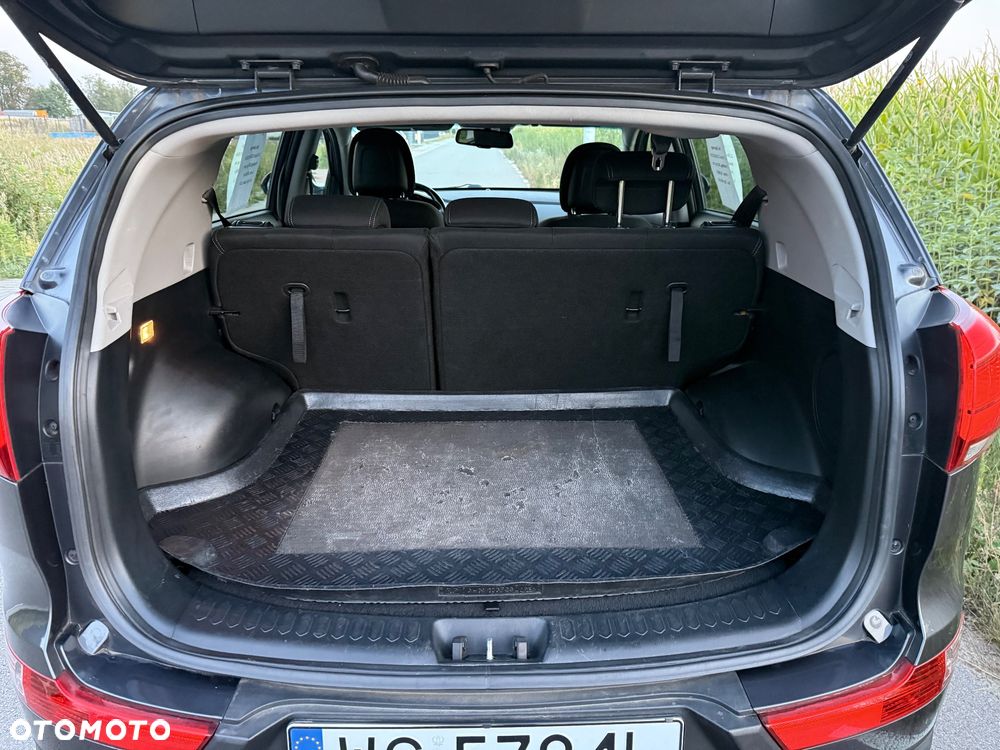 Kia Sportage 1.7 CRDI 2WD Attract - 25
