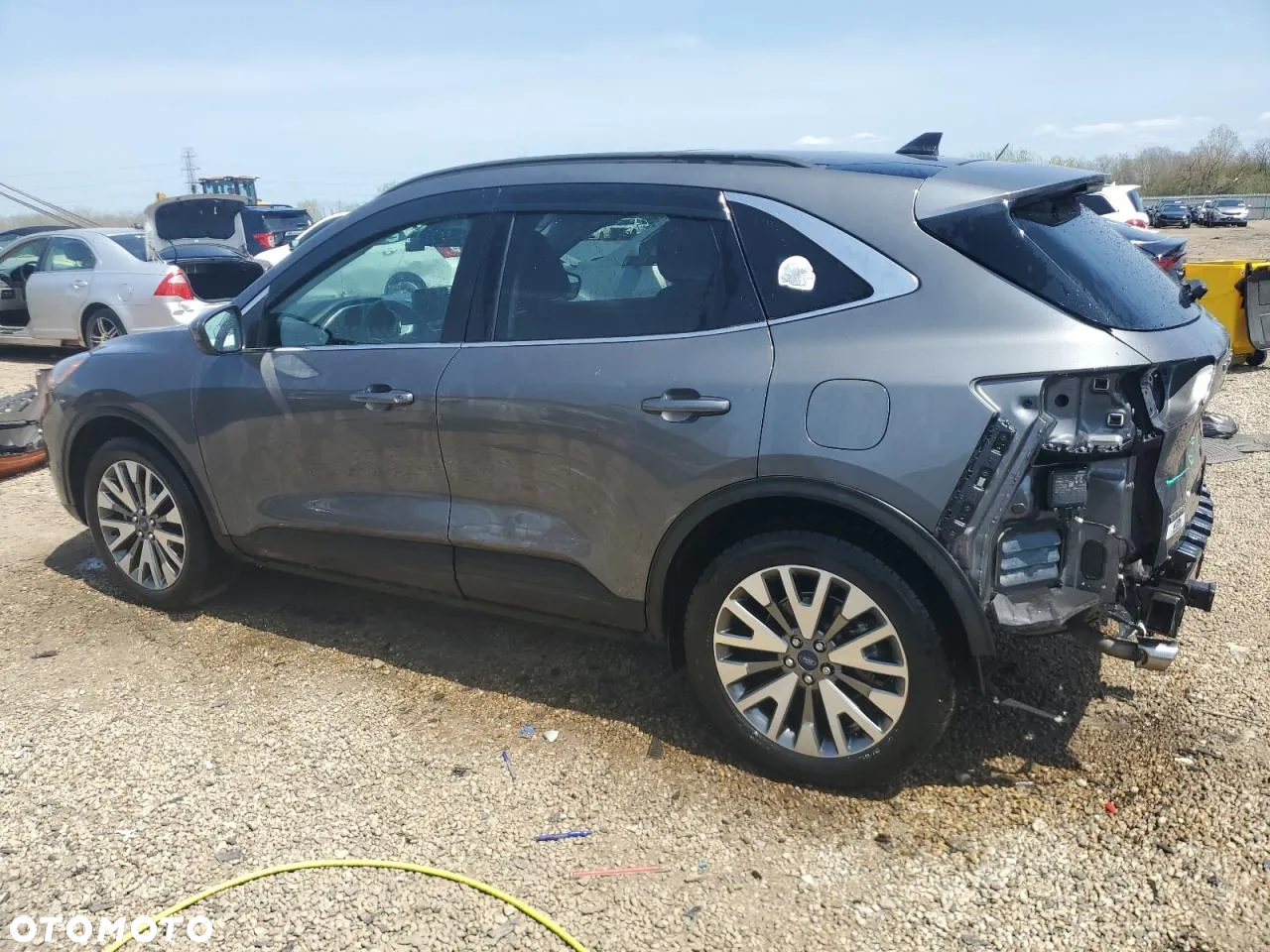 Ford Kuga 2.0 EcoBoost 4x4 Titanium - 5