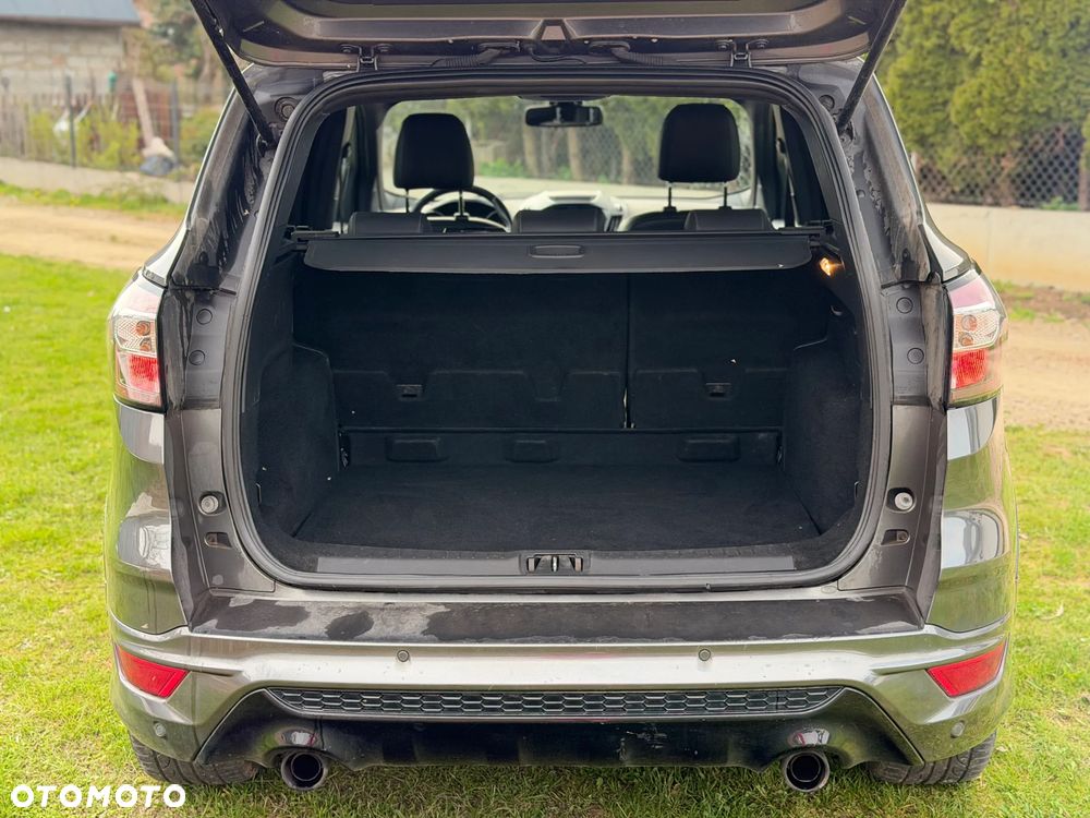 Ford Kuga 1.5 EcoBoost 2x4 Titanium - 22