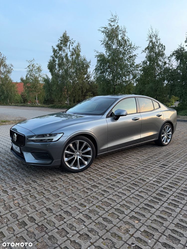 Volvo S60 T5 Momentum Pro - 2