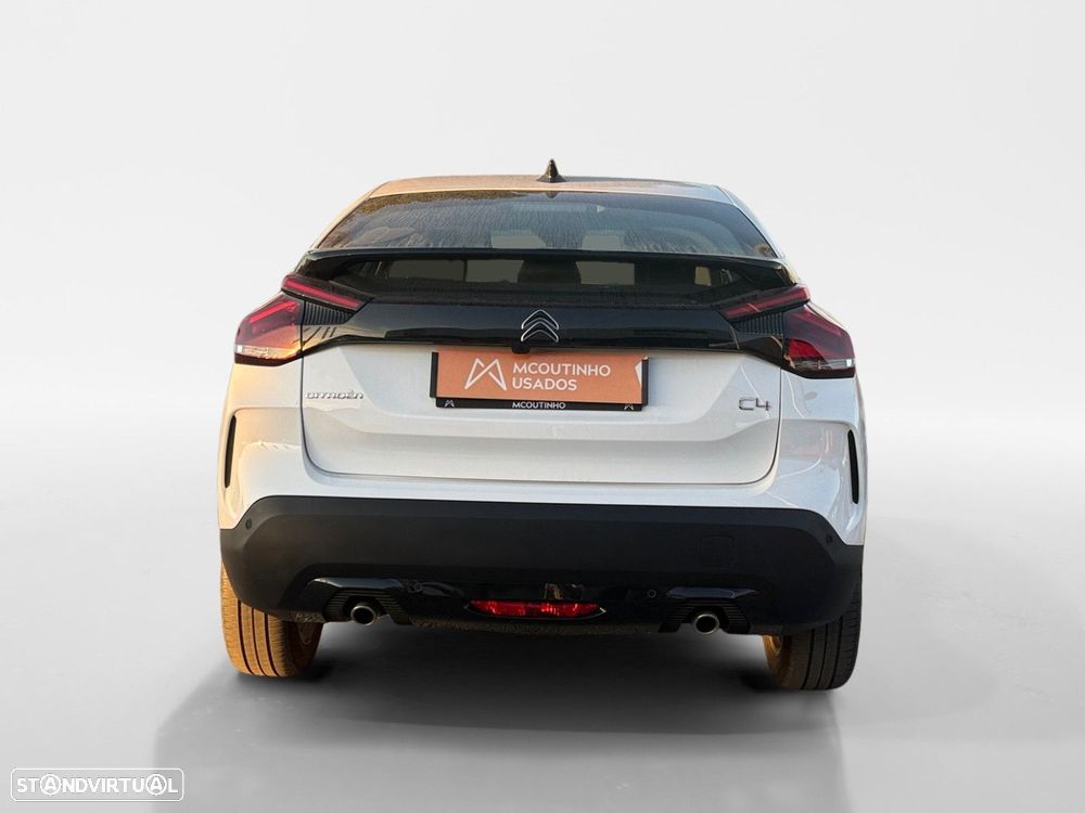 Citroën C4 1.2 PureTech Plus - 4