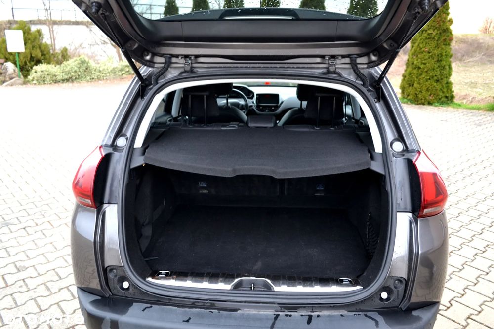 Peugeot 2008 PureTech 110 Stop&Start Crossway - 11