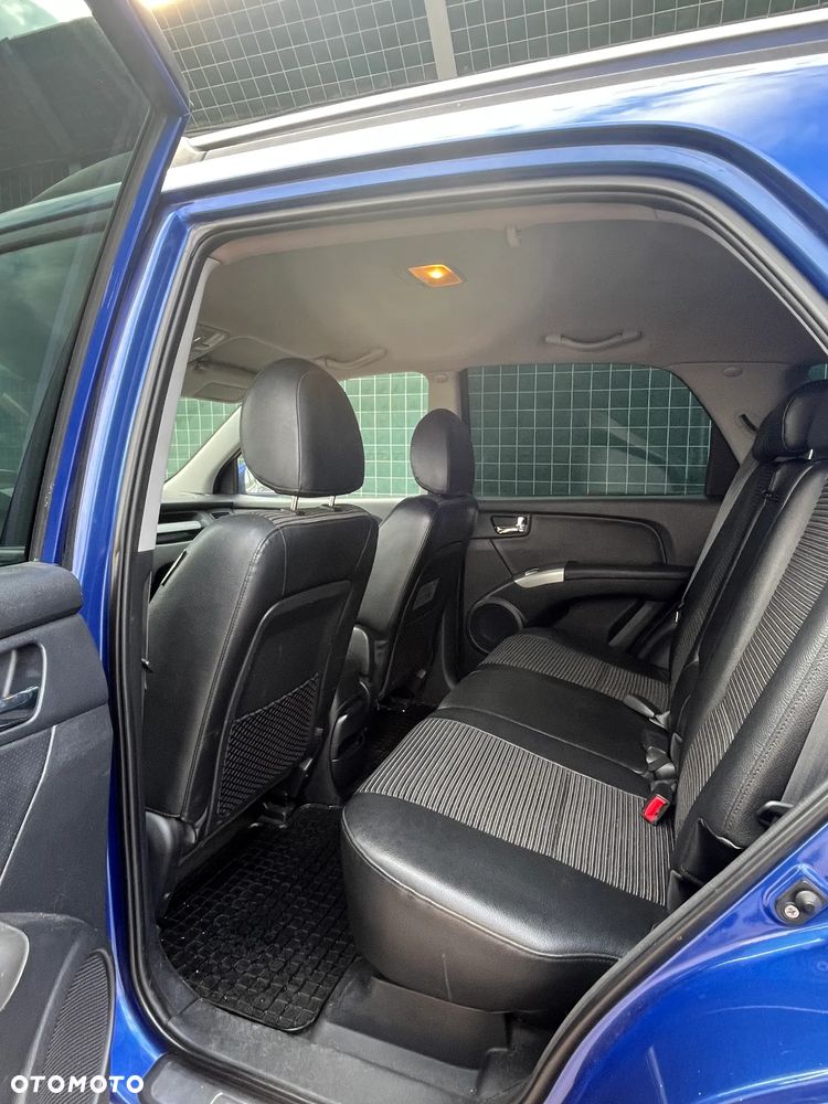Kia Sportage 2.0 Expedition + - 16