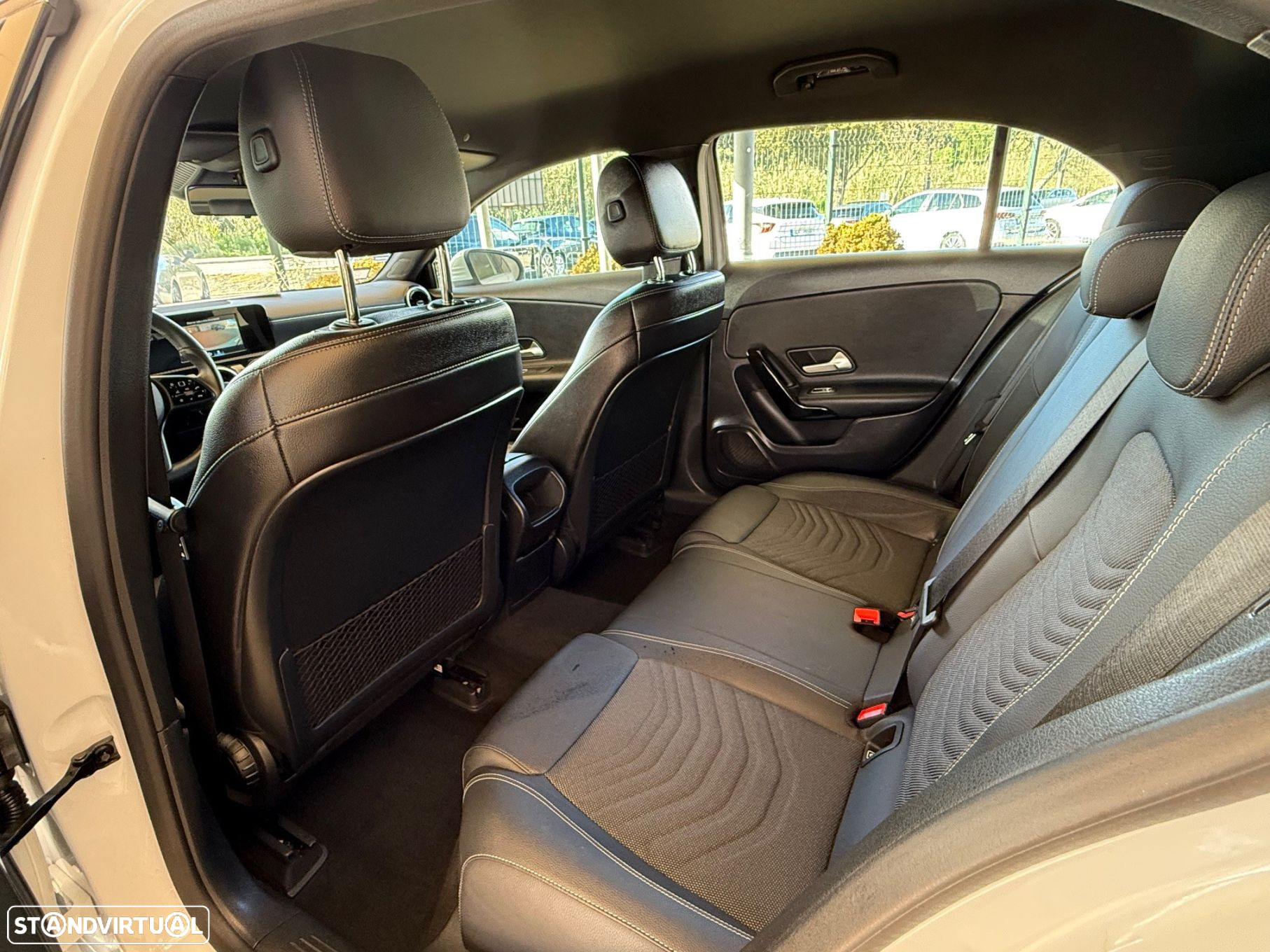 Mercedes-Benz A 180 d Business Solutions - 13