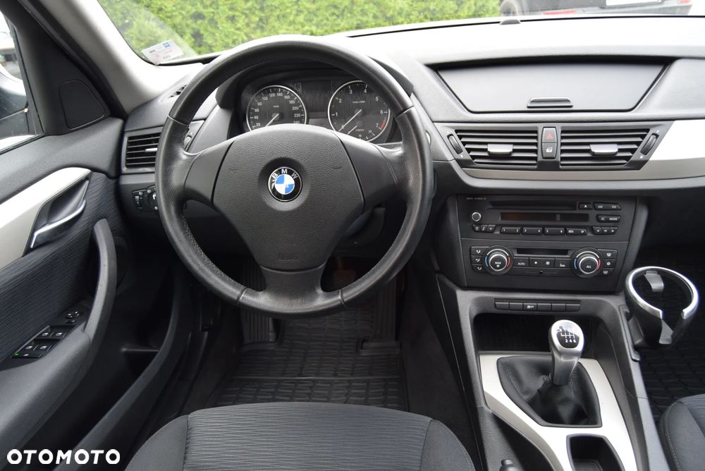 BMW X1 sDrive18i xLine - 15