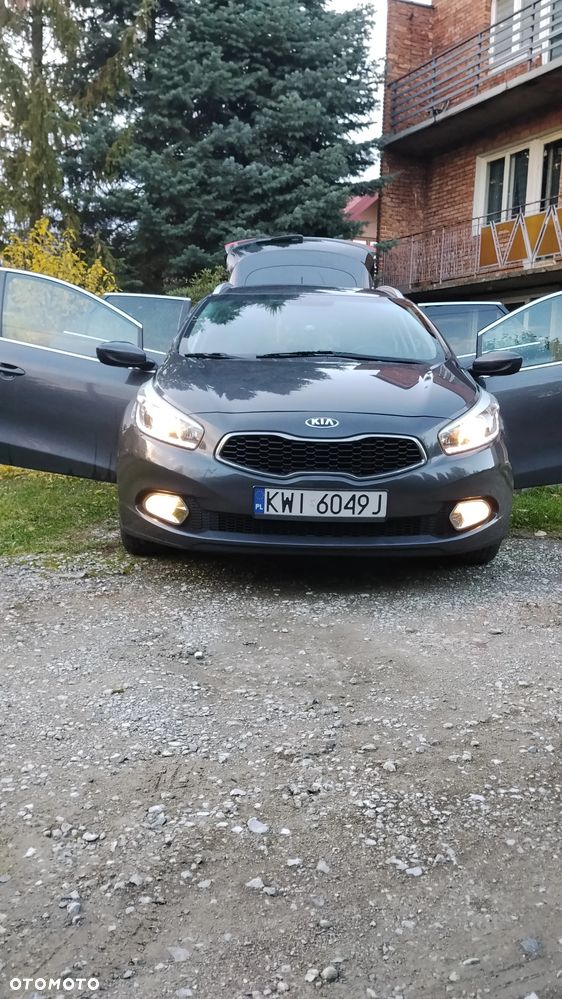 Kia Ceed 2015 photo 2
