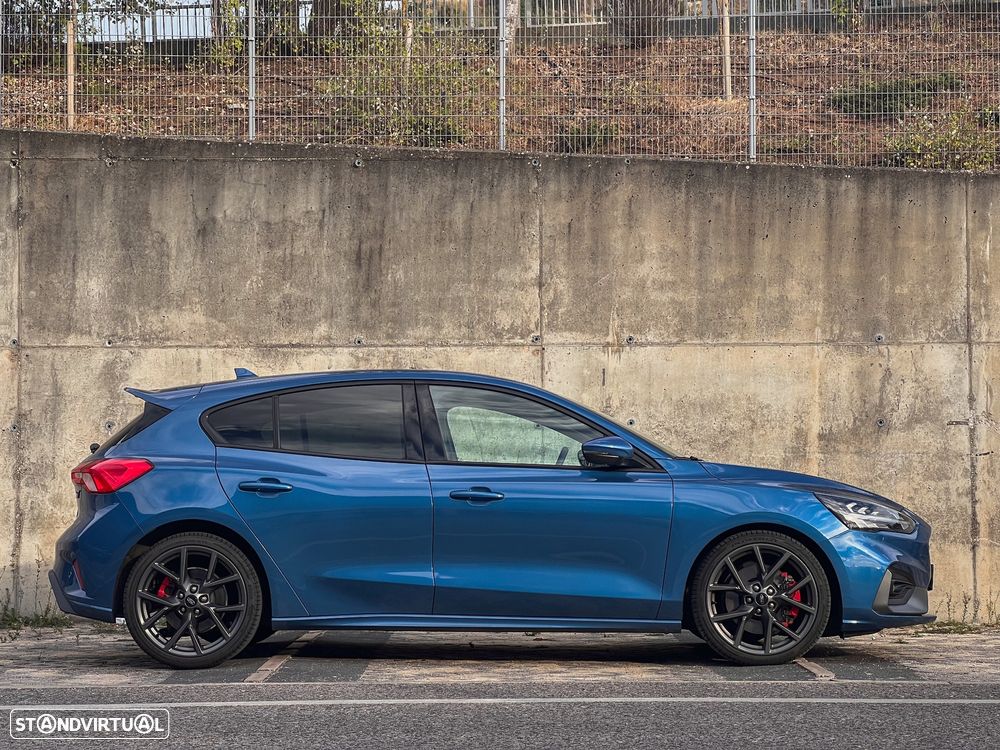 Ford Focus 2.3 EcoBoost S&S ST X - 3