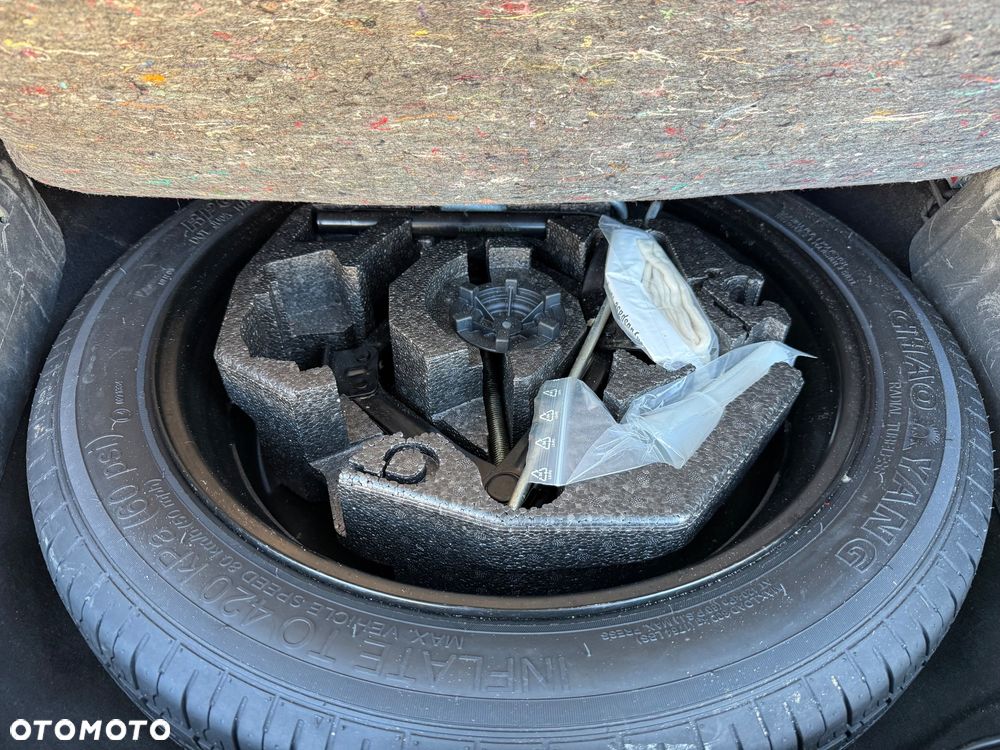 Volvo XC 90 D5 AWD Inscription 7os - 38