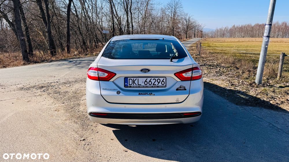 Ford Mondeo 2.0 EcoBlue Titanium - 4