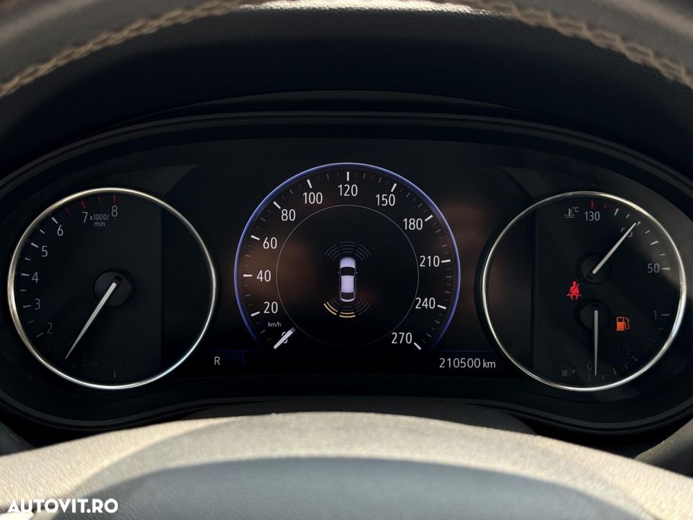 Opel Insignia - 16