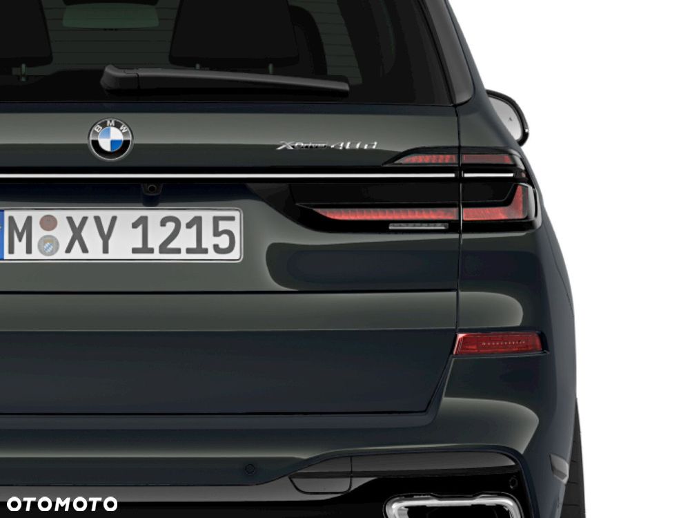 BMW X7 - 7