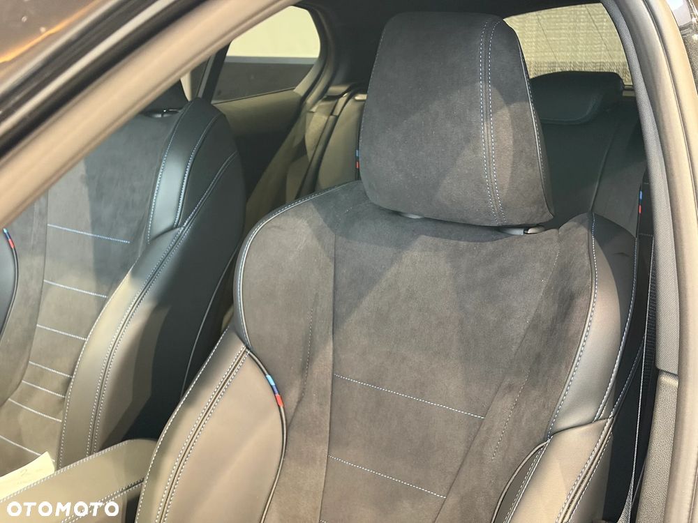 BMW iX1 eDrive20 66.5kWh - 21