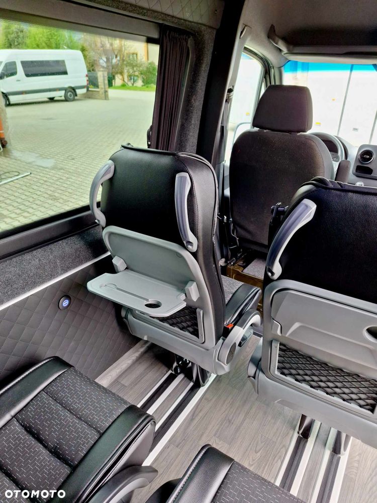 Mercedes-Benz Sprinter 907.255 - 6