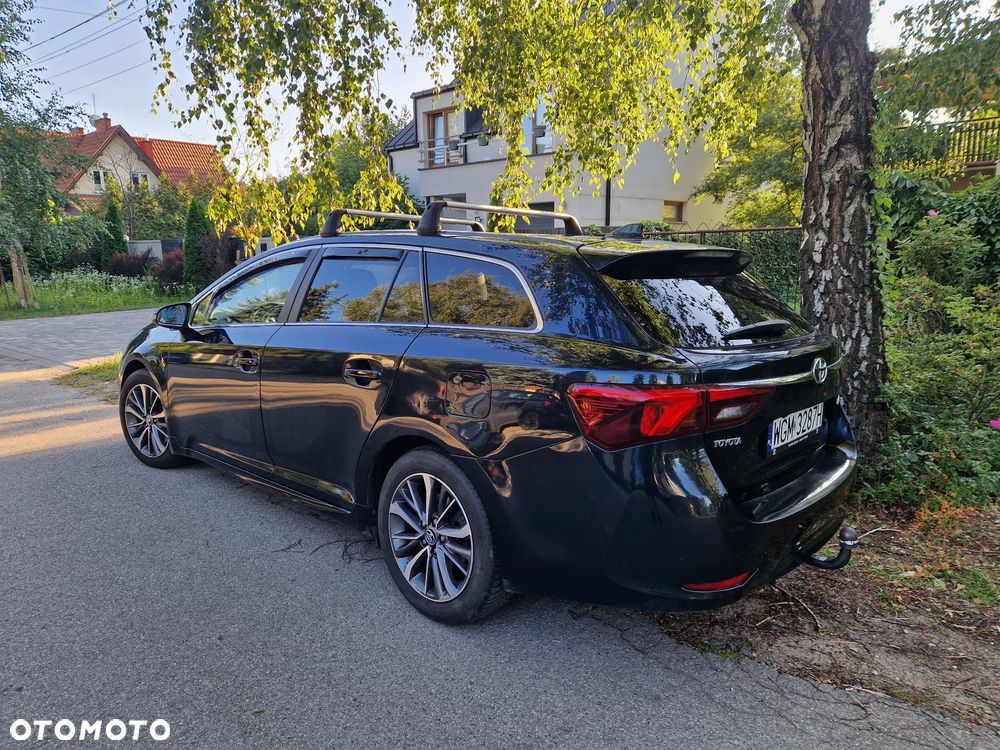 Toyota Avensis 2.0 D-4D Prestige - 1