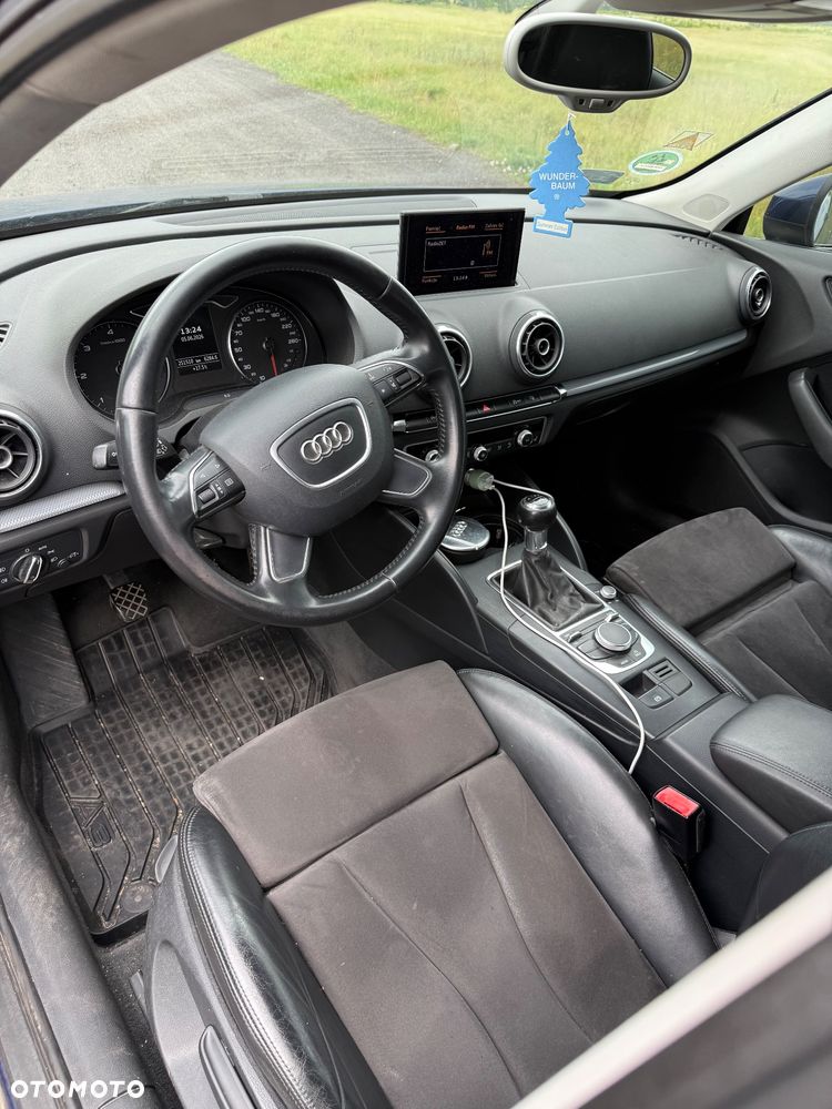 Audi A3 Sportback 2.0 TDI Ambiente - 7