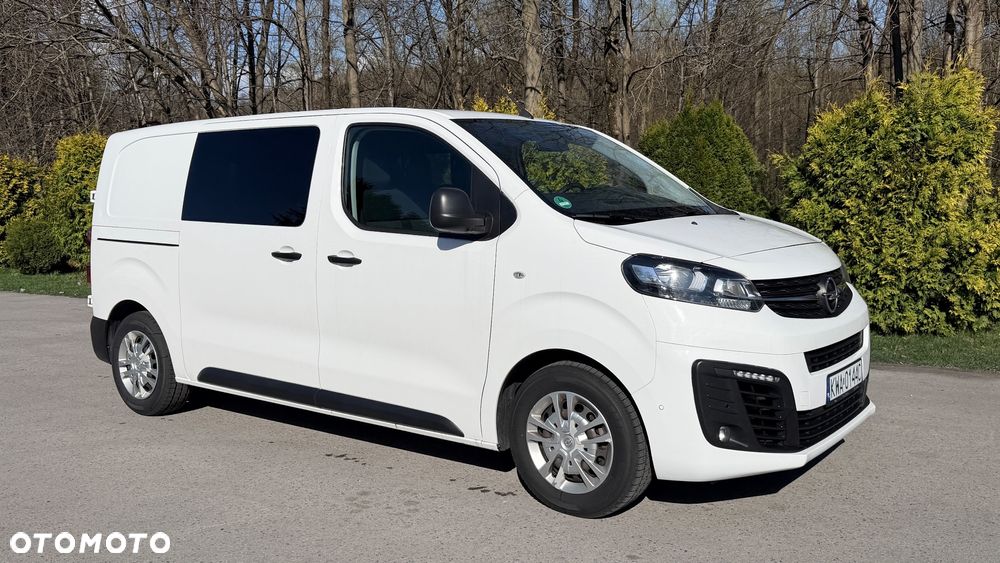 Opel Vivaro - 1