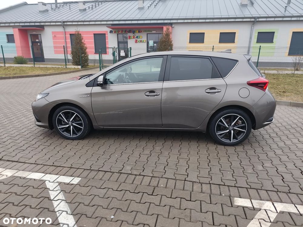 Toyota Auris - 17