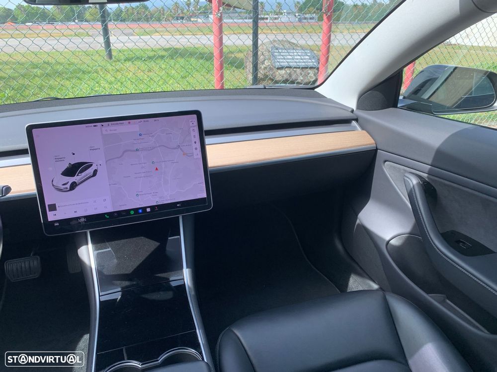 Tesla Model 3 Long Range Tração Integral - 18