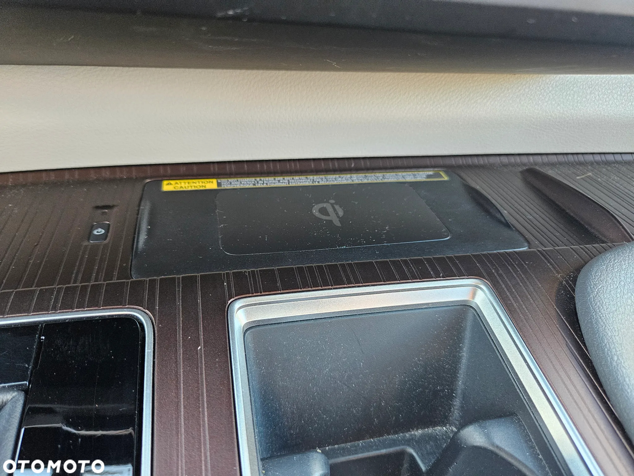 Toyota Sienna - 14