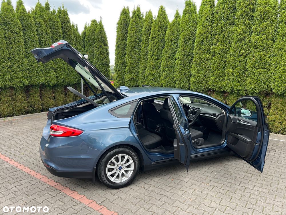 Ford Mondeo - 12