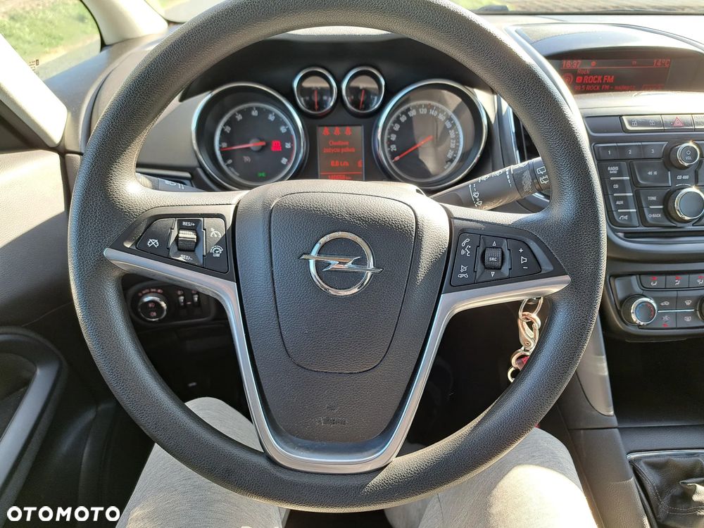 Opel Zafira - 19