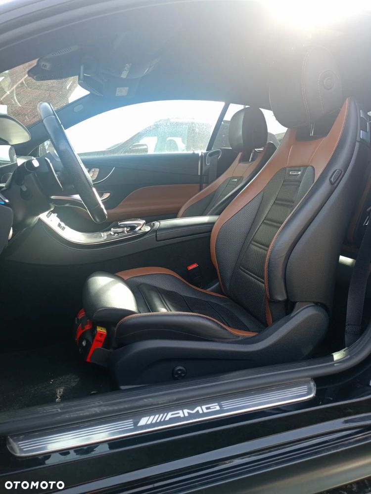 Mercedes-Benz Klasa E AMG 53 Coupe 4-Matic+ 9G-TRONIC - 14